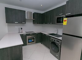 Snug three-bedroom Unit