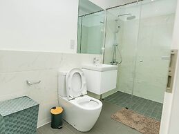 Snug three-bedroom Unit