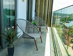 Snug three-bedroom Unit