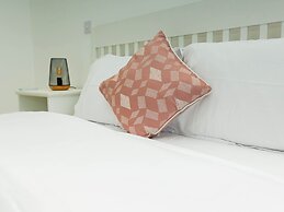 Snug three-bedroom Unit