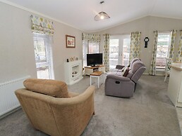 Lodge 2
