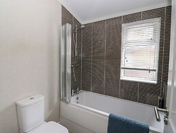 Lodge 2