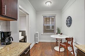 Modern and Minimalist Studio Apartment