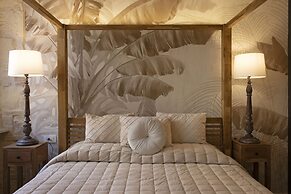 La Maison Coloniale Suites Relais