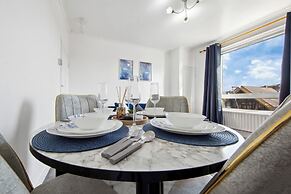 Modern Bed Apartment