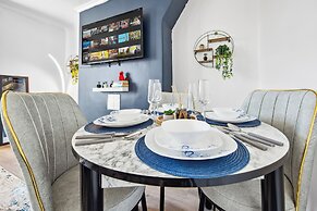 Modern Bed Apartment