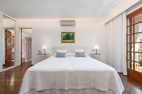 Villa Can Toni in Port de Pollen a