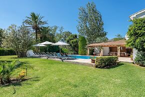 Villa Can Toni in Port de Pollen a