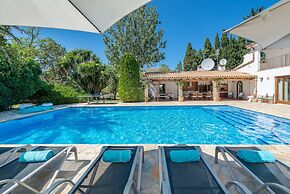 Villa Can Toni in Port de Pollen a