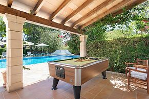 Villa Can Toni in Port de Pollen a