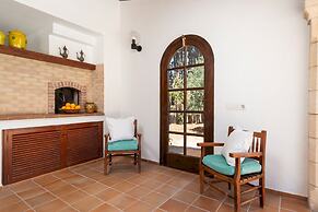 Villa Can Toni in Port de Pollen a