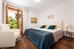 Villa Can Toni in Port de Pollen a