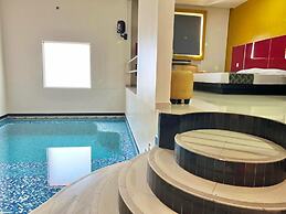 Motel & Hotel Nivel 10