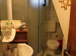 Authentic Istrian Holiday Home for Unforgettable Stays