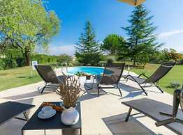 Authentic Istrian Holiday Home for Unforgettable Stays