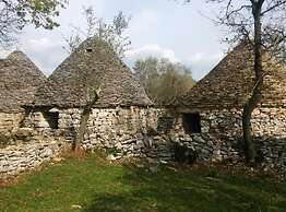 Authentic Istrian Holiday Home for Unforgettable Stays