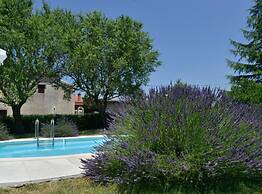 Authentic Istrian Holiday Home for Unforgettable Stays