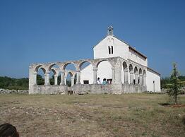 Authentic Istrian Holiday Home for Unforgettable Stays