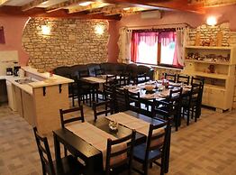 Authentic Istrian Holiday Home for Unforgettable Stays