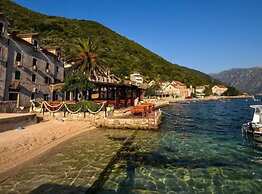 Charming Seaside Escape in Kotor