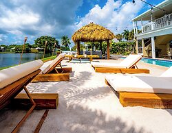 Palm Beach Paradise | Villa w/ Beach, Pool, Cinema & Tiki