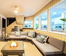 Palm Beach Paradise | Villa w/ Beach, Pool, Cinema & Tiki