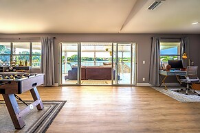 Palm Beach Paradise | Villa w/ Beach, Pool, Cinema & Tiki