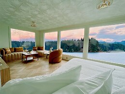 The Florentine Waterfront Hotel