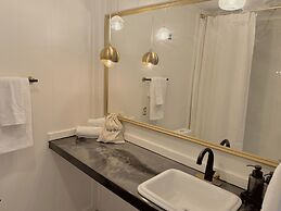 The Florentine Waterfront Hotel