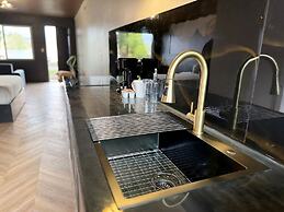 The Florentine Waterfront Hotel