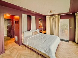 The Florentine Waterfront Hotel