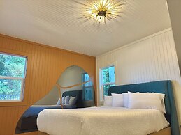 The Florentine Waterfront Hotel