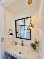 The Florentine Waterfront Hotel