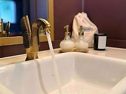 The Florentine Waterfront Hotel