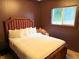 The Florentine Waterfront Hotel