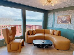 The Florentine Waterfront Hotel