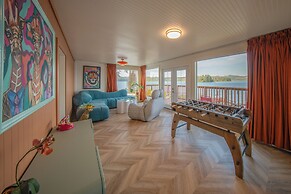 The Florentine Waterfront Hotel
