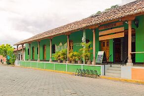 PURE Gym - Spa - Yoga - Lodging