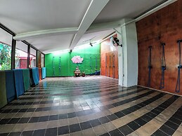PURE Gym - Spa - Yoga - Lodging