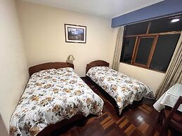 D CARDENAS HOTEL