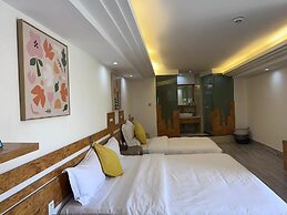 Dali Shuanglang sea view hotel