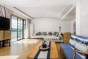 Dali Shuanglang sea view hotel