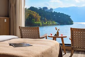 Dali Shuanglang sea view hotel