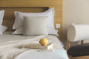 Dali Shuanglang sea view hotel