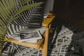 Dali Shuanglang sea view hotel