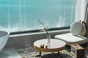 Dali Shuanglang sea view hotel