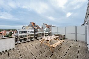 Stylish City-view Retreat
