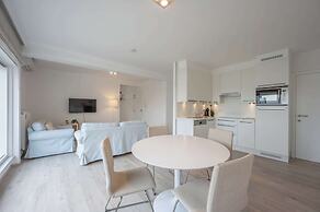Stylish City-view Retreat