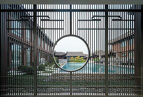 Yangzhou Seclusive Life Hot Spring Resort