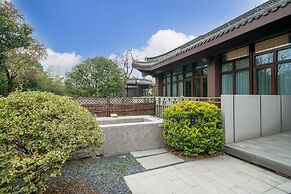 Yangzhou Seclusive Life Hot Spring Resort